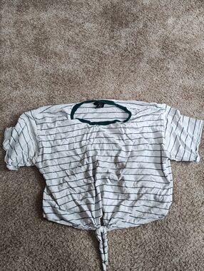 Rue21 Green and White Striped Short Sleeve Top